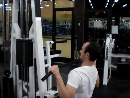 Lat Pull-Downs